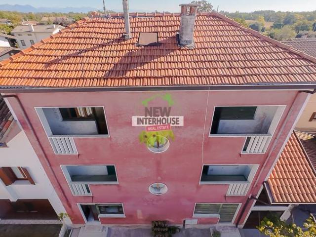 Villa Schiera in vendita a Montereale Valcellina, Friuli-Venezia Giulia