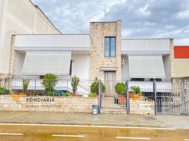 Villa Schiera in vendita a Puglia, Lecce