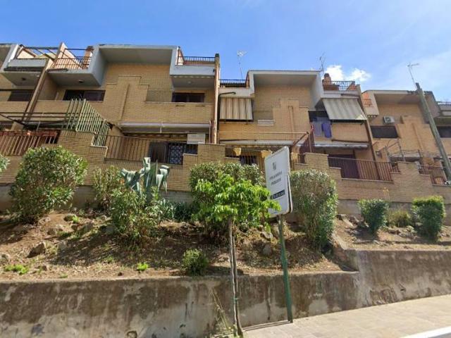 Villa Schiera in vendita a Monterotondo Scalo, Monterotondo