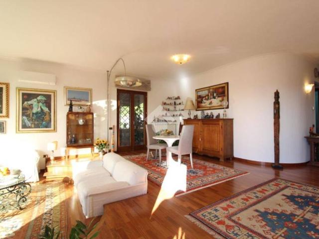 Villa Indipendente in vendita a Roma Capitale, Lazio