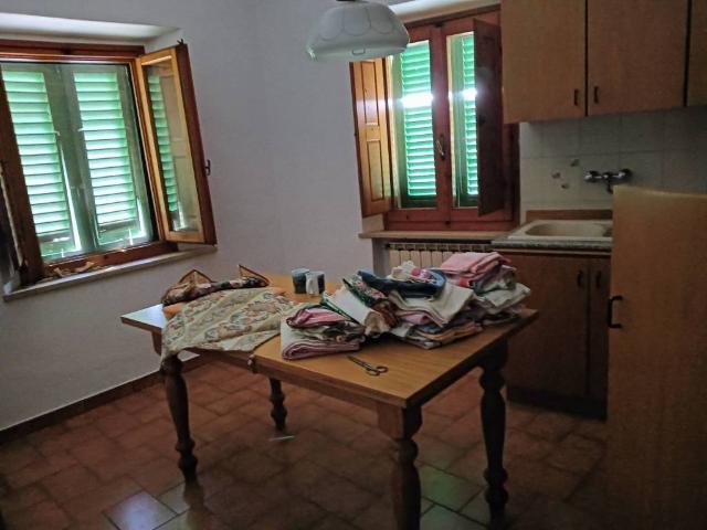 Villa Schiera in vendita a Unione dei Comuni Circondario dell'Empolese Valdelsa, Montespertoli