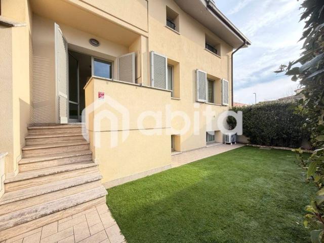 Villa Schiera in vendita a Levanella, Montevarchi