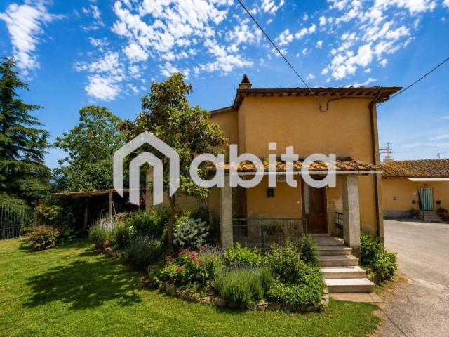 Villa Schiera in vendita a Montevarchi, Toscana