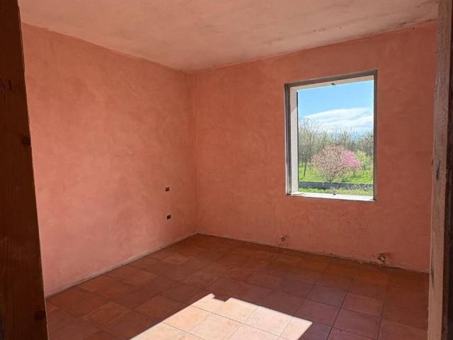 Villa Schiera in vendita a Monticelli D'ongina, Reggio Emilia