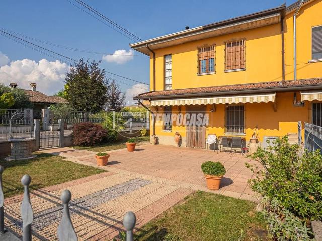 Villa Schiera in vendita a Montichiari, Lombardia