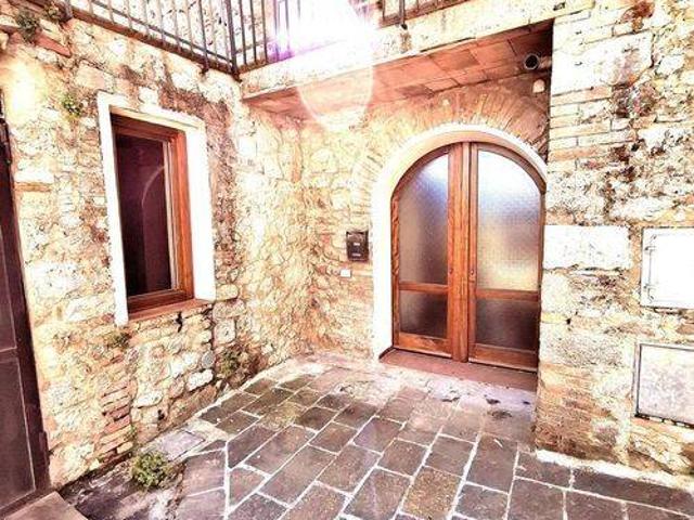 Villa Schiera in vendita a Monticiano, Toscana