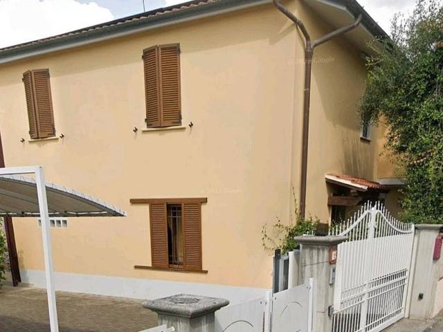 Villa Schiera in vendita a Debbia, Montignoso