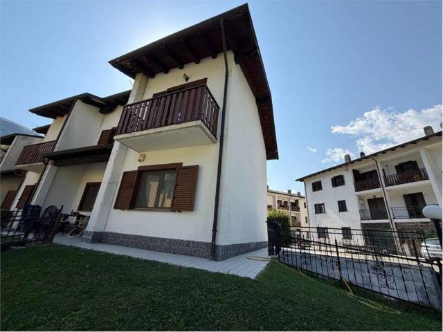 Villa Schiera in vendita a Lillaz, Montjovet
