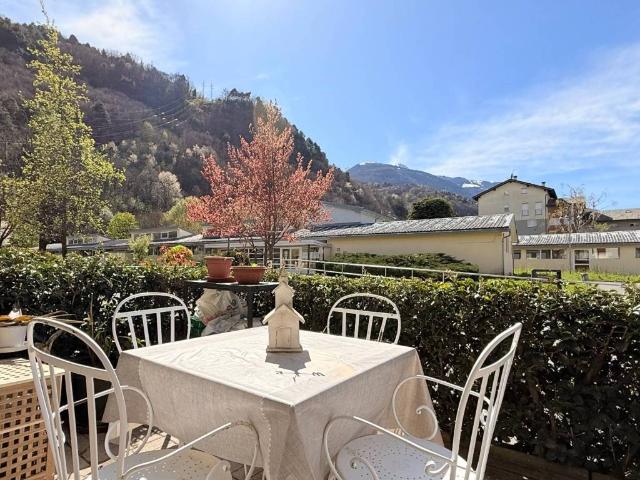 Villa Schiera in vendita a Morbegno, Lombardia