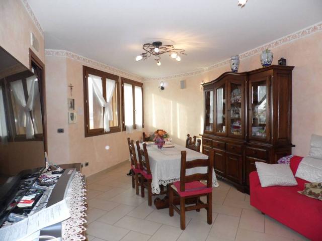 Villa Schiera in vendita a Nuovo Circondario Imolese, Mordano