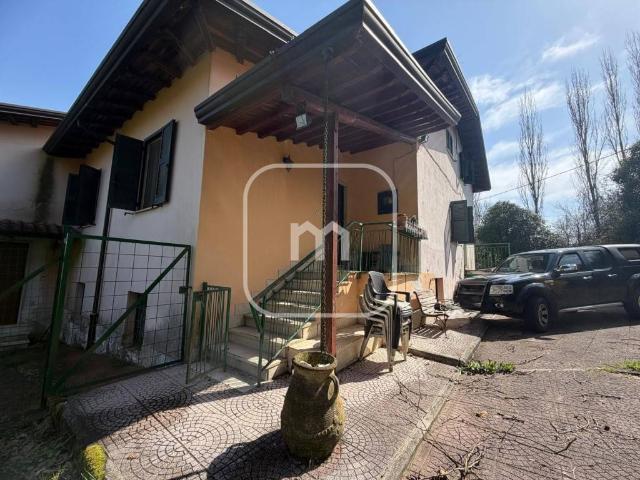 Villa Schiera in vendita a Morolo, Lazio