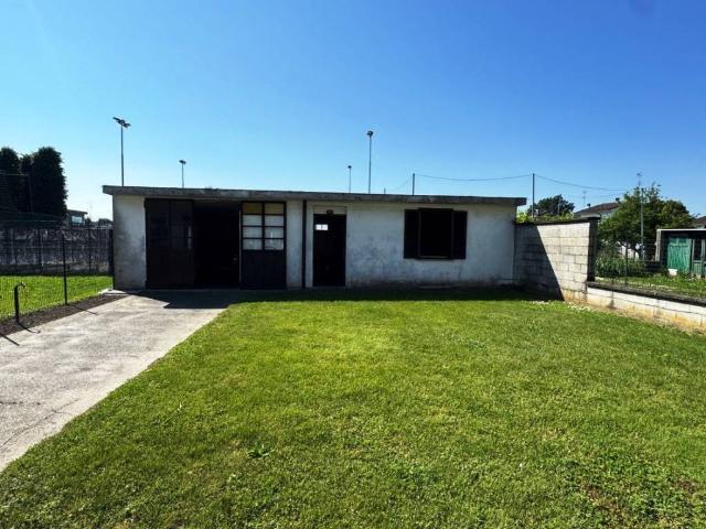 Villa Schiera in vendita a Mortara, Lombardia