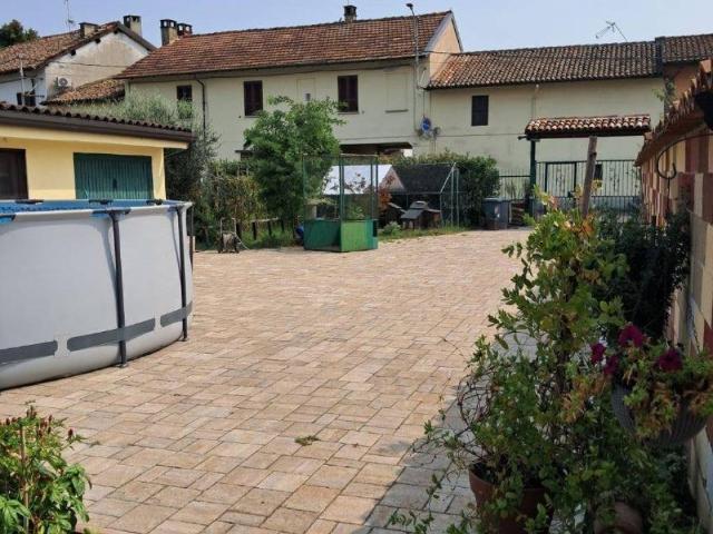 Villa Schiera in vendita a Mortara, Lombardia
