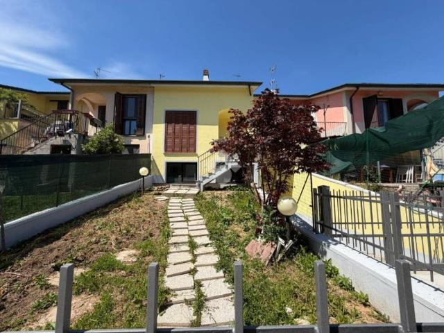 Villa Schiera in vendita a Motta Visconti, Lombardia