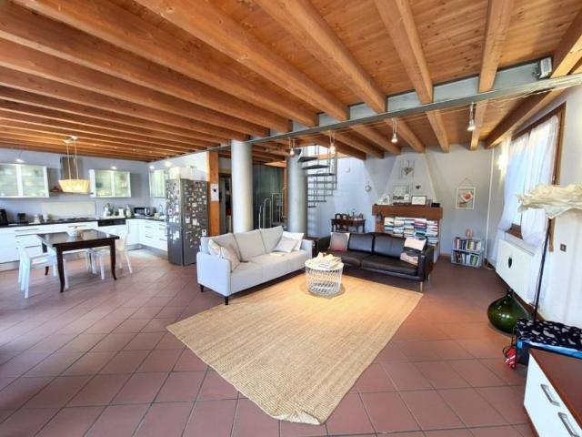 Villa Schiera in vendita a Mozzecane, Veneto