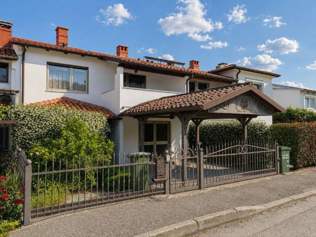 Villa Schiera in vendita a Lazzaretto / Lazaret, Muggiò
