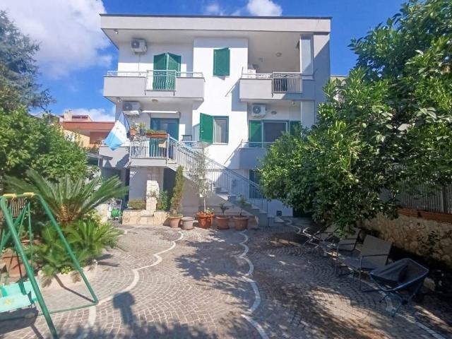 Villa Schiera in vendita a Mugnano Di Napoli, Campania