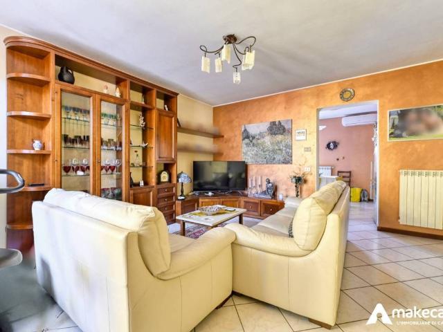 Villa Schiera in vendita a Mulazzano, Lombardia