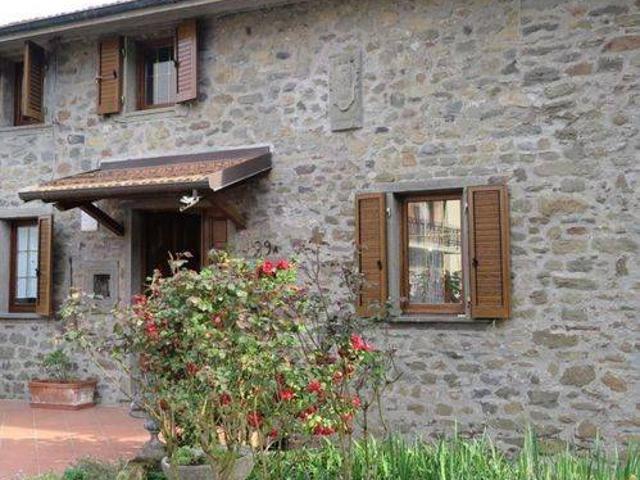 Villa Schiera in vendita a Unione di comuni Montana Lunigiana, Mulazzo