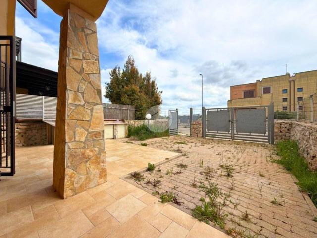 Villa Schiera in vendita a Rione Bentivenga, Puglia