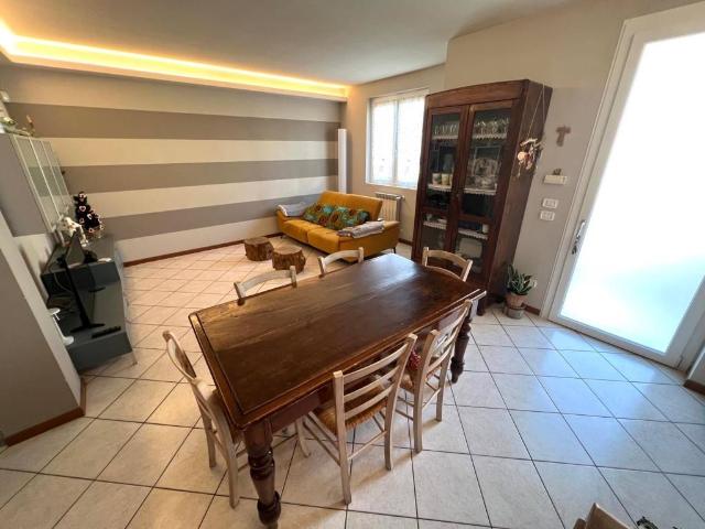 Villa Schiera in vendita a Comunità montana della valle Trompia, Nave