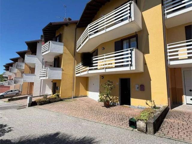 Villa Schiera in vendita a Corciago, Nebbiuno