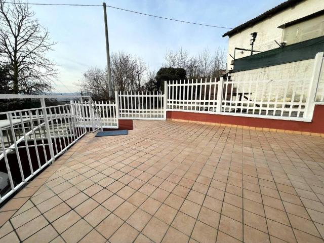 Villa Schiera in vendita a Piemonte, Cuneo