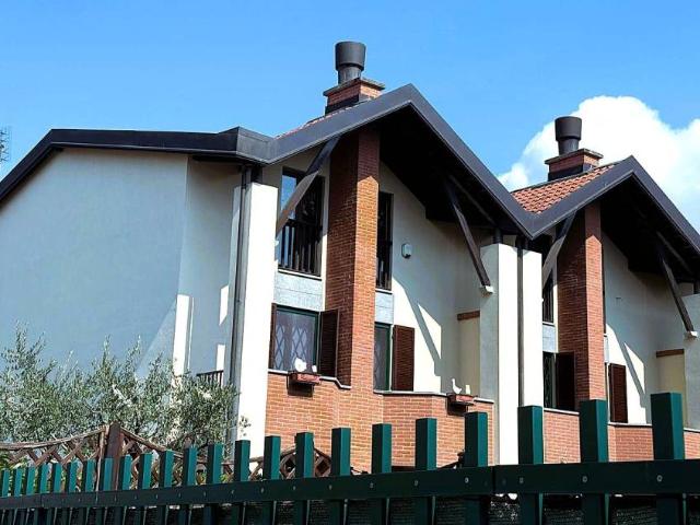 Villa Schiera in vendita a Piemonte, Torino
