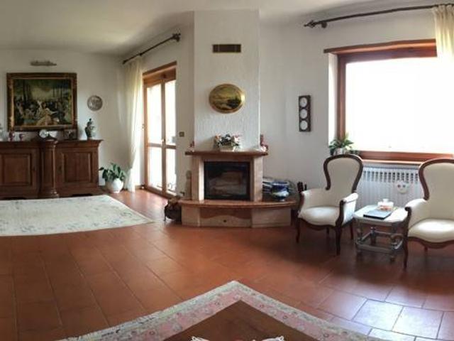 Villa Schiera in vendita a Piemonte, Torino