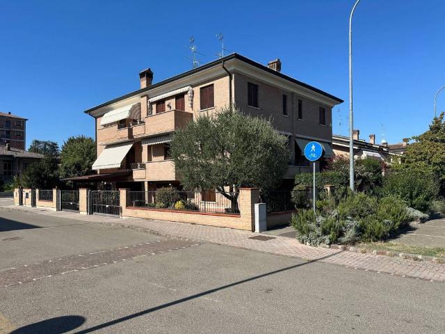 Villa Schiera in vendita a Unione dei comuni del Sorbara, Nonantola