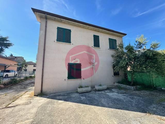 Villa Schiera in vendita a Unione di comuni Valmarecchia, Novafeltria