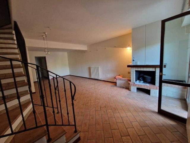 Villa Schiera in vendita a Unione di comuni Valmarecchia, Novafeltria