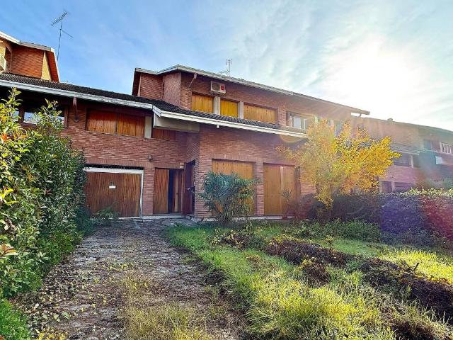 Villa Schiera in vendita a Sacro Cuore, Piemonte