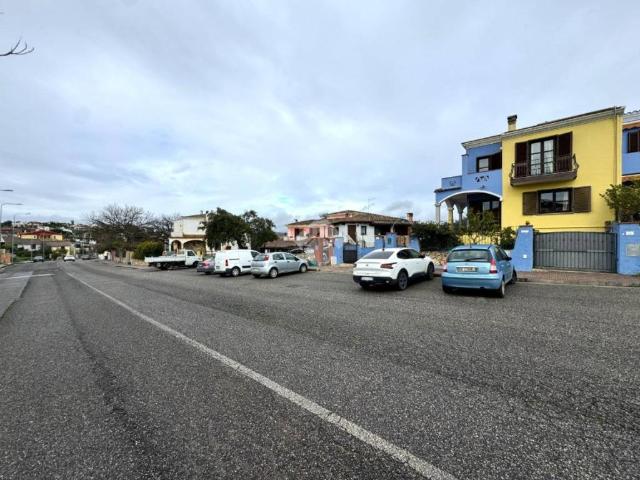 Villa Schiera in vendita a Città Giardino, Nuoro