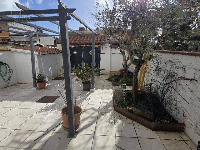 Villa Schiera in vendita a Città Nuova, Nuoro