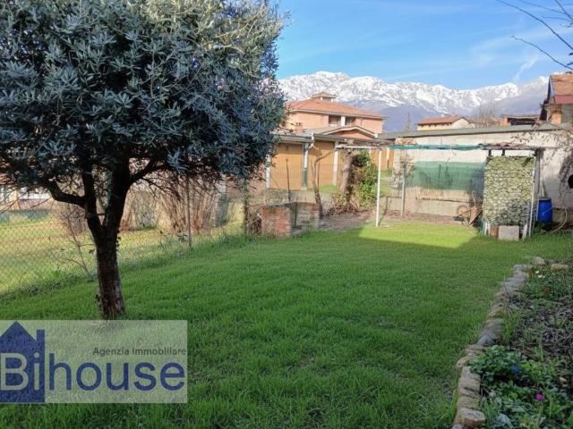 Villa Schiera in vendita a Piemonte, Biella