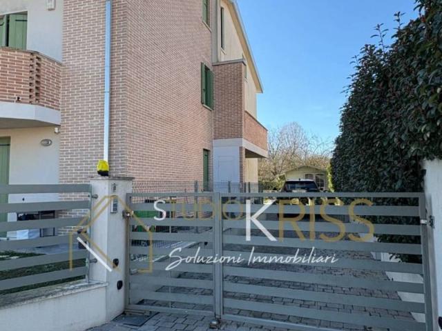 Villa Schiera in vendita a Santa Maria Maddalena, Occhiobello