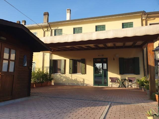Villa Schiera in vendita a Occhiobello, Veneto