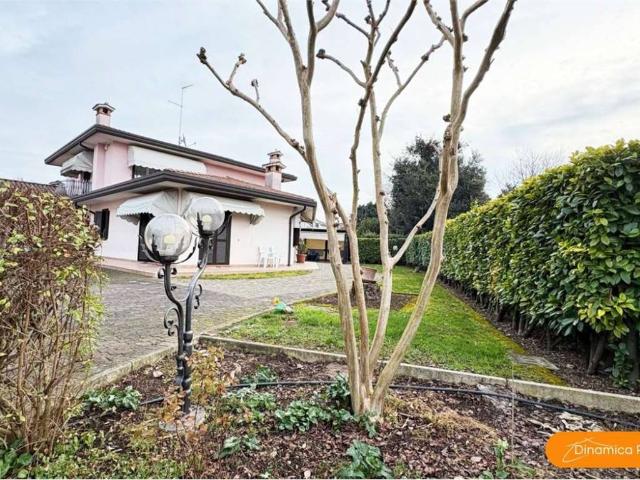 Villa Schiera in vendita a Oderzo, Veneto