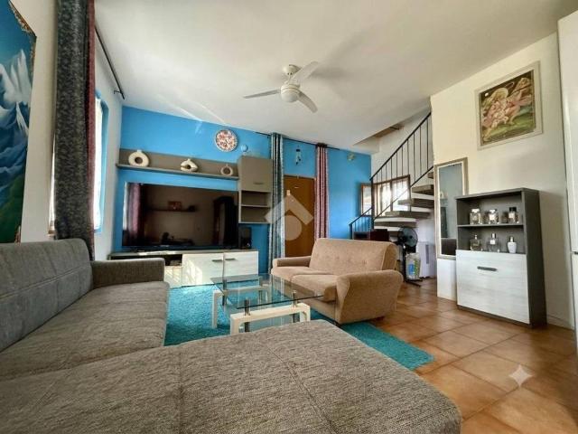 Villa Schiera in vendita a Offlaga, Lombardia