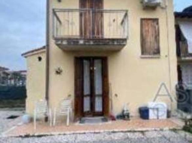 Villa Schiera in vendita a Offlaga, Lombardia