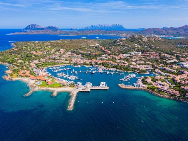 Villa Schiera in vendita a San Pantaleo, Sardigna/Sardegna