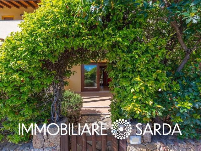 Villa Schiera in vendita a San Pantaleo, Sardigna/Sardegna