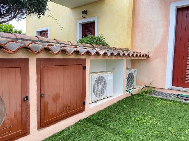 Villa Schiera in vendita a San Pantaleo, Sardigna/Sardegna