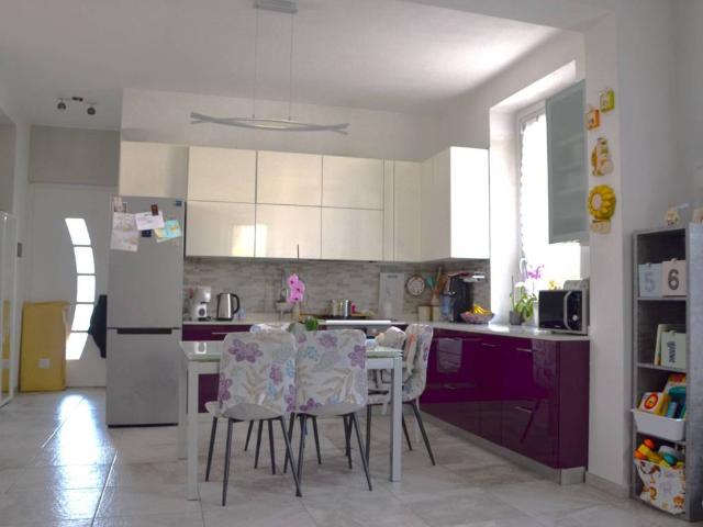 Villa Schiera in vendita a Somaino, Faloppio