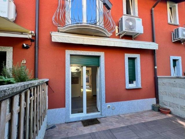 Villa Schiera in vendita a Buon Gesù, Olgiate Olona