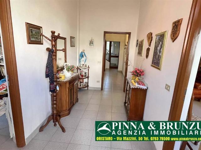 Villa Schiera in vendita a Palazzi Saia, Oristano