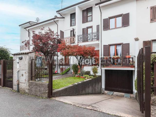 Villa Schiera in vendita a Ornago, Lombardia