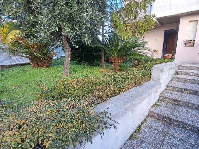 Villa Schiera in vendita a Caldari Stazione, Ortona