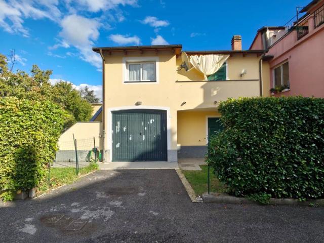 Villa Schiera in vendita a Ortovero, Savona
